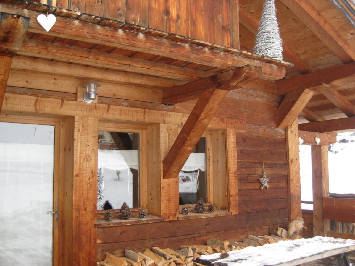 La Ferme Des Georgieres "Sejour En Tout Compris" Нотр-Дам-де-Белькомб Экстерьер фото