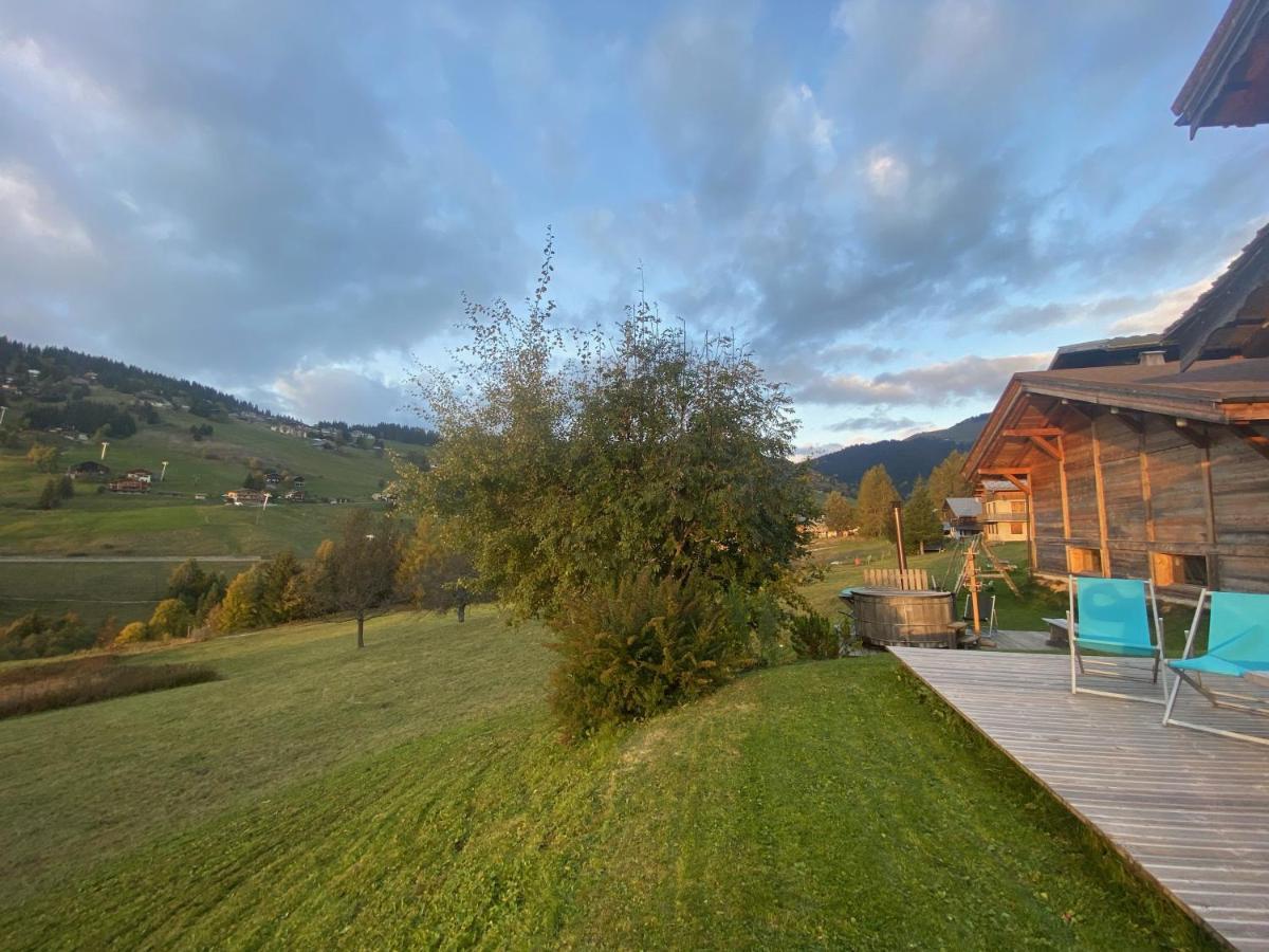 La Ferme Des Georgieres "Sejour En Tout Compris" Нотр-Дам-де-Белькомб Экстерьер фото
