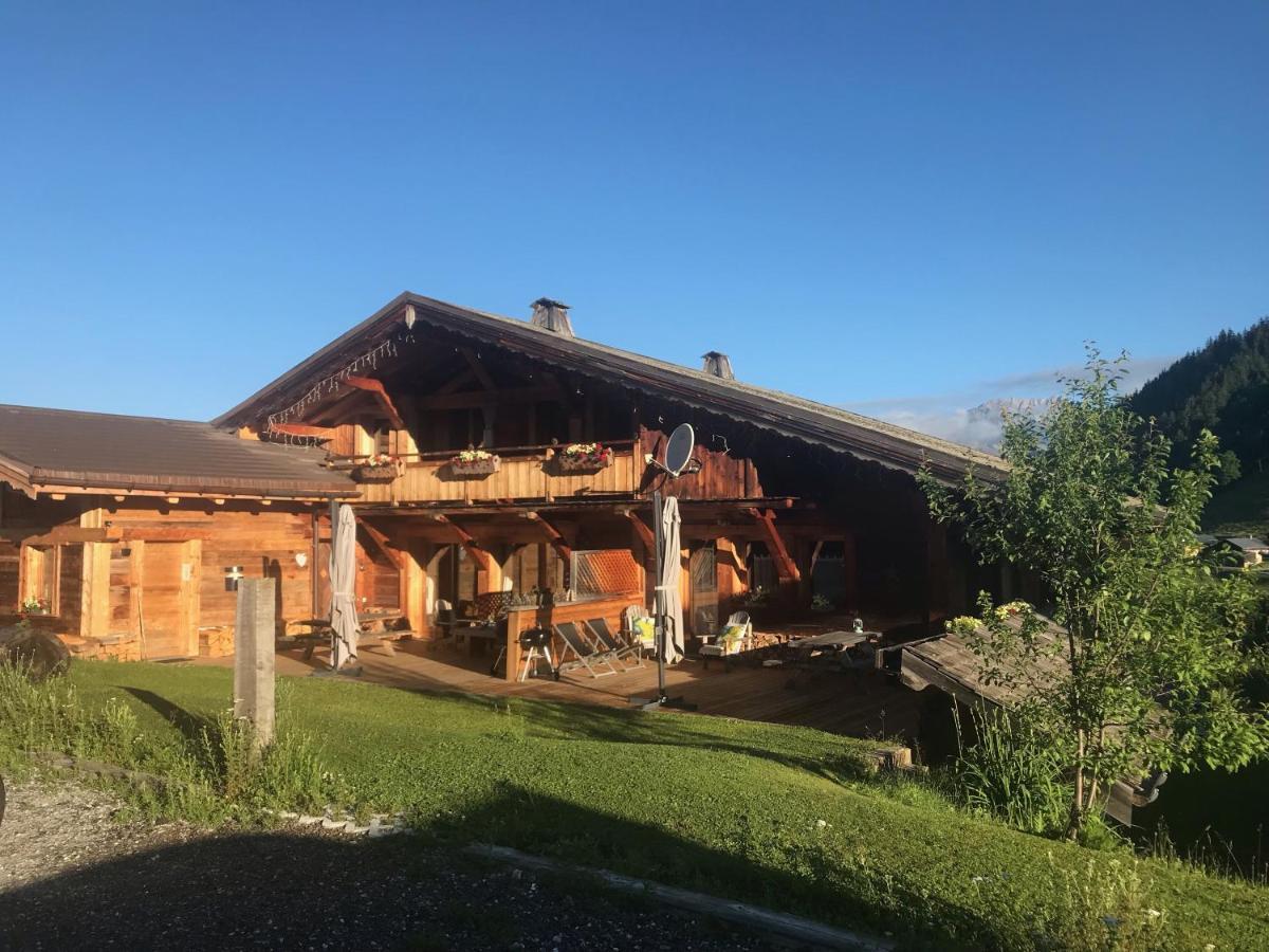 La Ferme Des Georgieres "Sejour En Tout Compris" Нотр-Дам-де-Белькомб Экстерьер фото