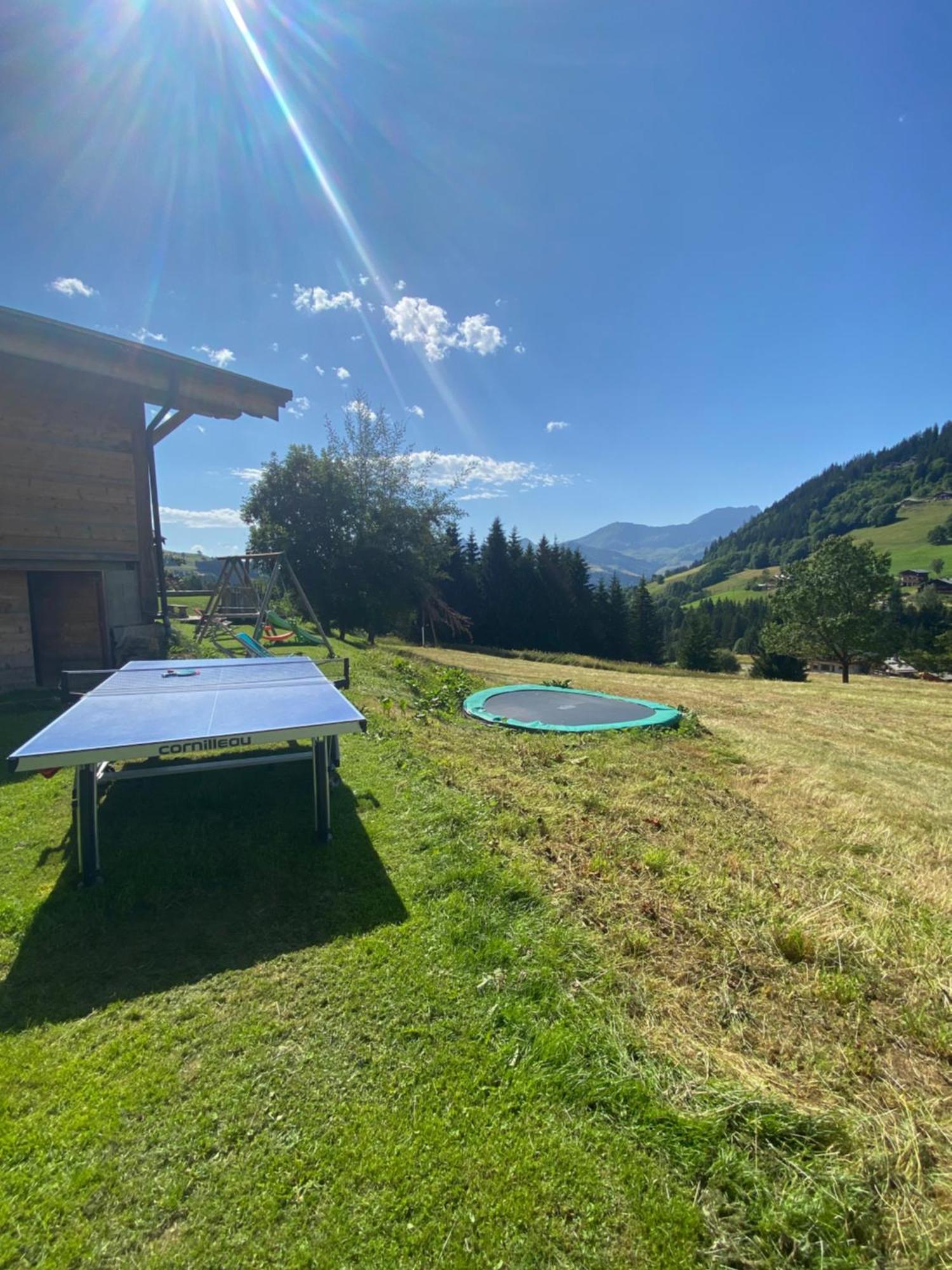 La Ferme Des Georgieres "Sejour En Tout Compris" Нотр-Дам-де-Белькомб Экстерьер фото