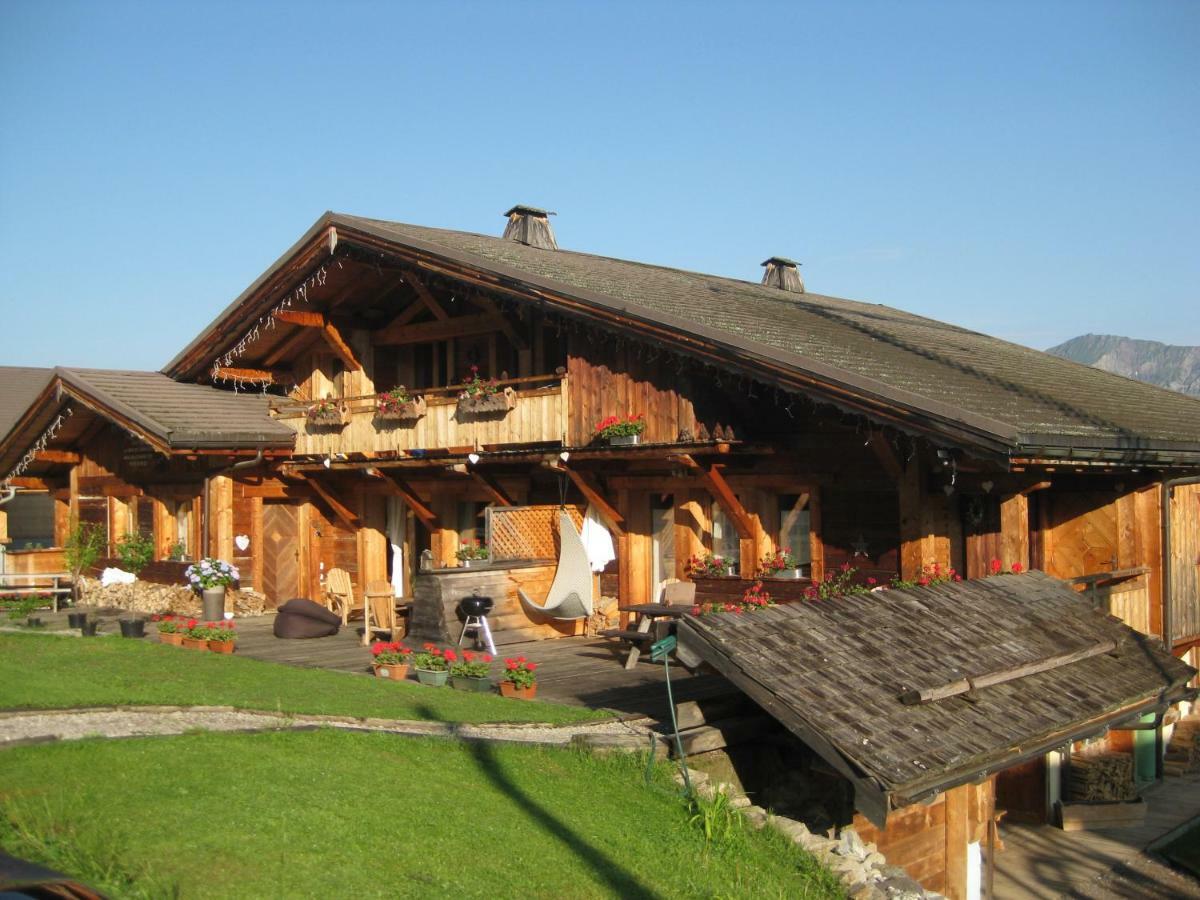 La Ferme Des Georgieres "Sejour En Tout Compris" Нотр-Дам-де-Белькомб Экстерьер фото
