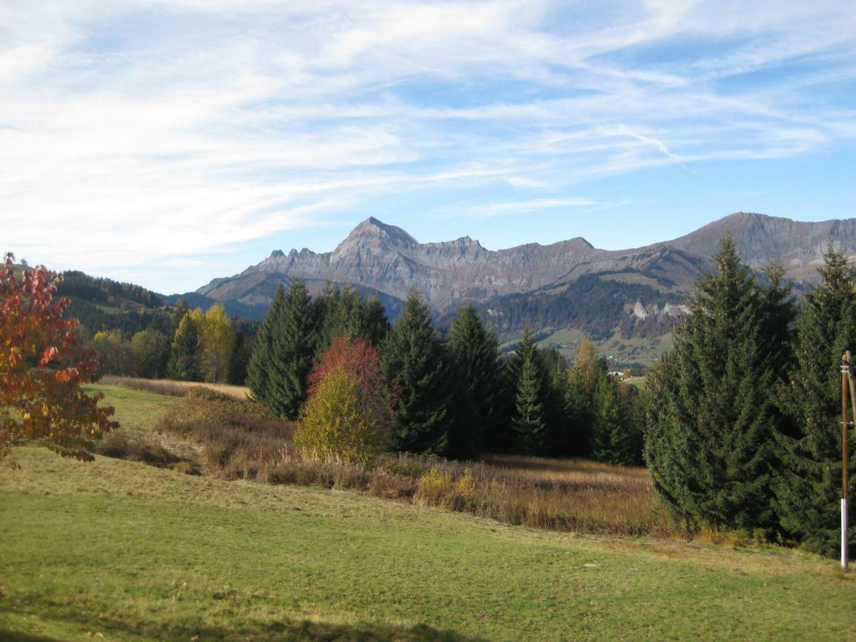 La Ferme Des Georgieres "Sejour En Tout Compris" Нотр-Дам-де-Белькомб Экстерьер фото
